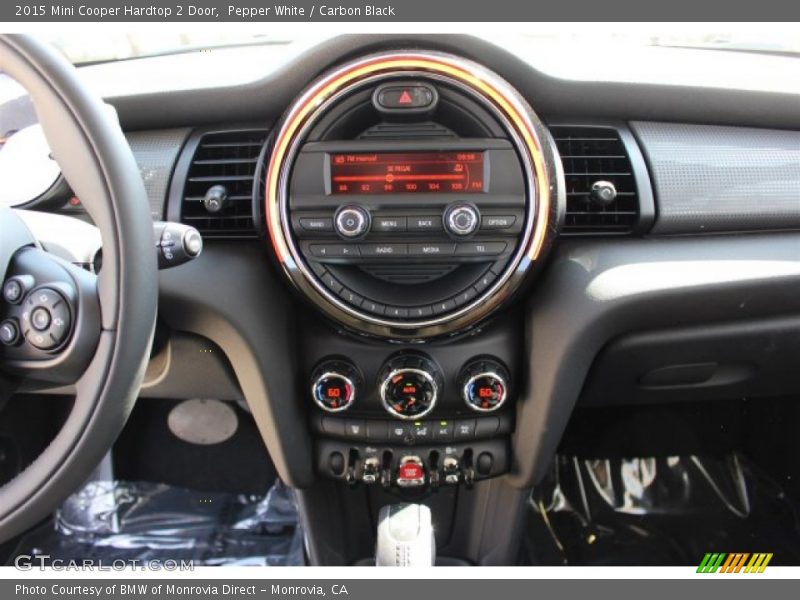 Pepper White / Carbon Black 2015 Mini Cooper Hardtop 2 Door