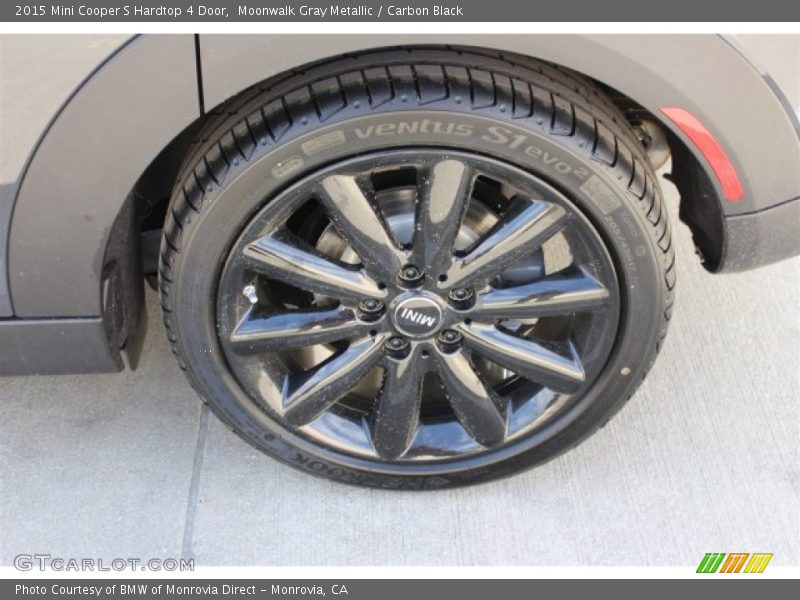 Moonwalk Gray Metallic / Carbon Black 2015 Mini Cooper S Hardtop 4 Door