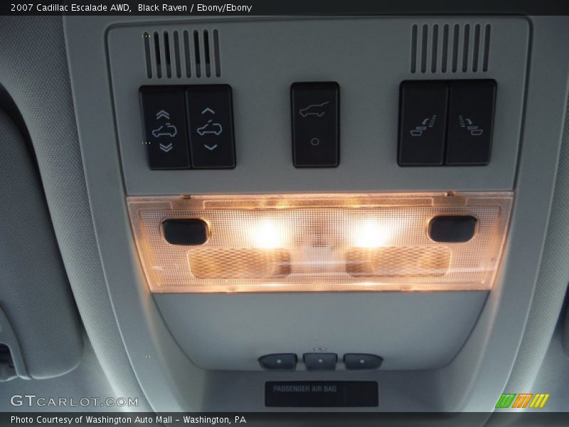 Black Raven / Ebony/Ebony 2007 Cadillac Escalade AWD