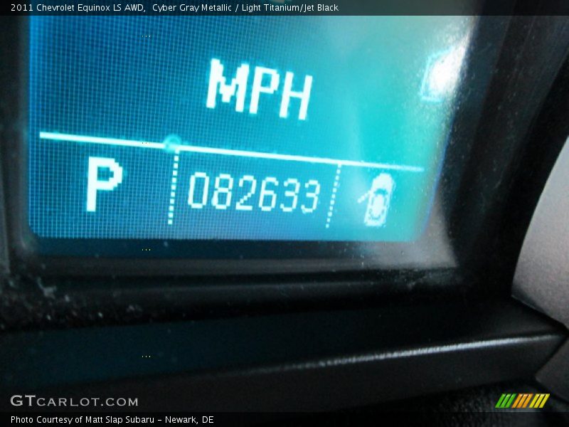 Cyber Gray Metallic / Light Titanium/Jet Black 2011 Chevrolet Equinox LS AWD