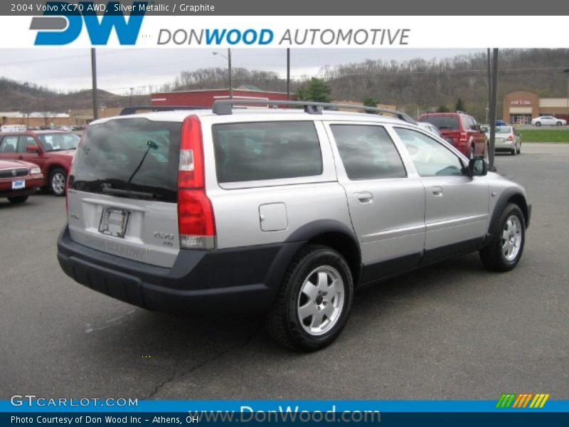 Silver Metallic / Graphite 2004 Volvo XC70 AWD