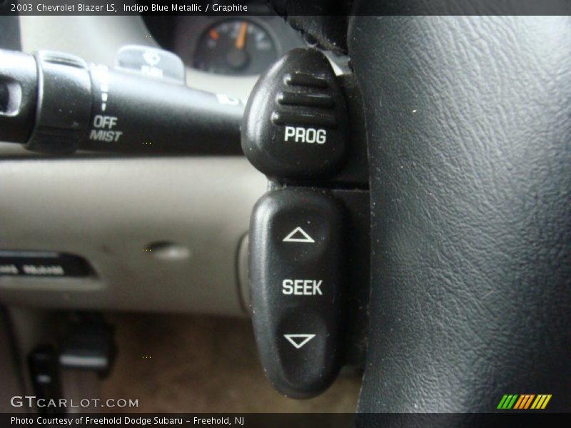 Indigo Blue Metallic / Graphite 2003 Chevrolet Blazer LS