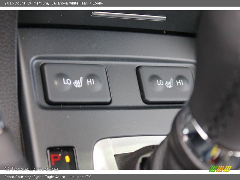 Bellanova White Pearl / Ebony 2016 Acura ILX Premium