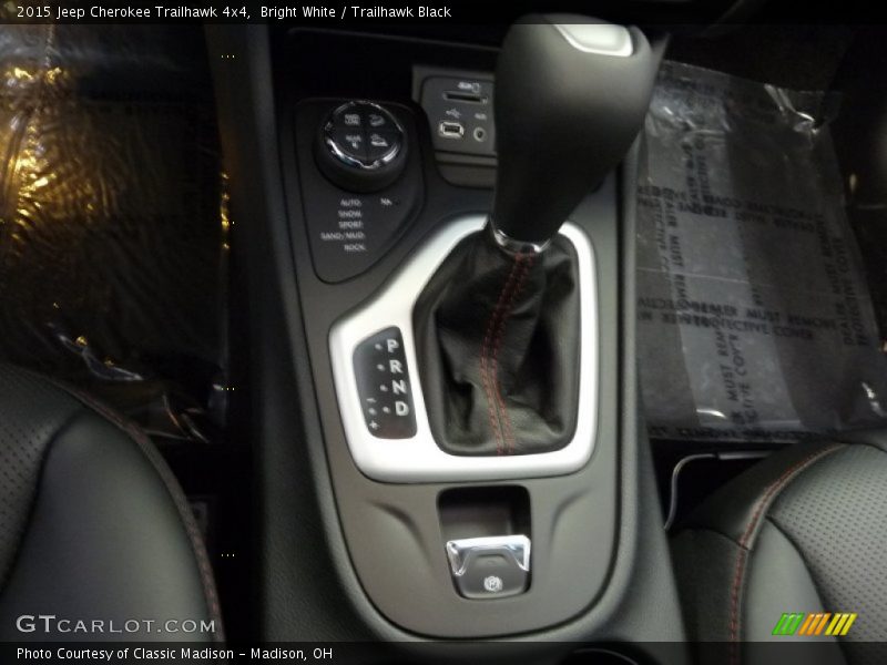 Bright White / Trailhawk Black 2015 Jeep Cherokee Trailhawk 4x4