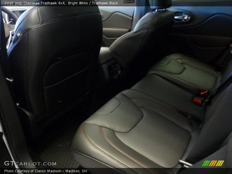Bright White / Trailhawk Black 2015 Jeep Cherokee Trailhawk 4x4