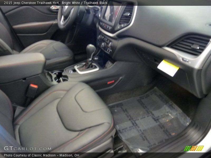 Bright White / Trailhawk Black 2015 Jeep Cherokee Trailhawk 4x4