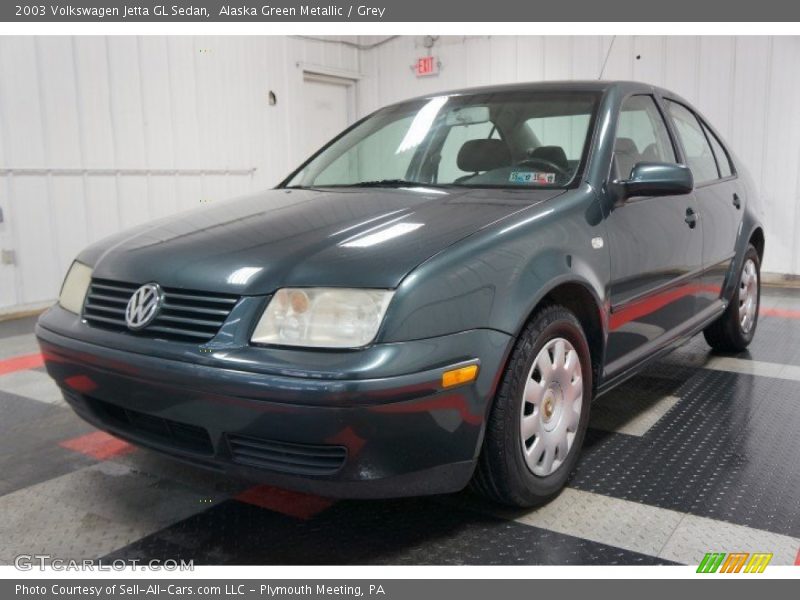 Alaska Green Metallic / Grey 2003 Volkswagen Jetta GL Sedan