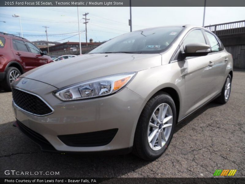 Tectonic Metallic / Medium Light Stone 2015 Ford Focus SE Sedan