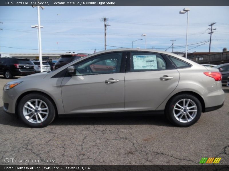 Tectonic Metallic / Medium Light Stone 2015 Ford Focus SE Sedan