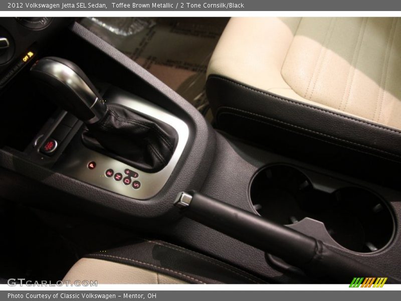 Toffee Brown Metallic / 2 Tone Cornsilk/Black 2012 Volkswagen Jetta SEL Sedan