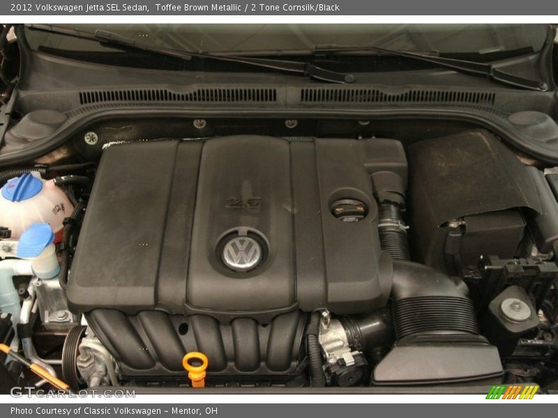 Toffee Brown Metallic / 2 Tone Cornsilk/Black 2012 Volkswagen Jetta SEL Sedan