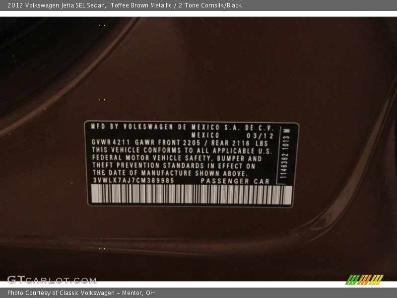 Toffee Brown Metallic / 2 Tone Cornsilk/Black 2012 Volkswagen Jetta SEL Sedan