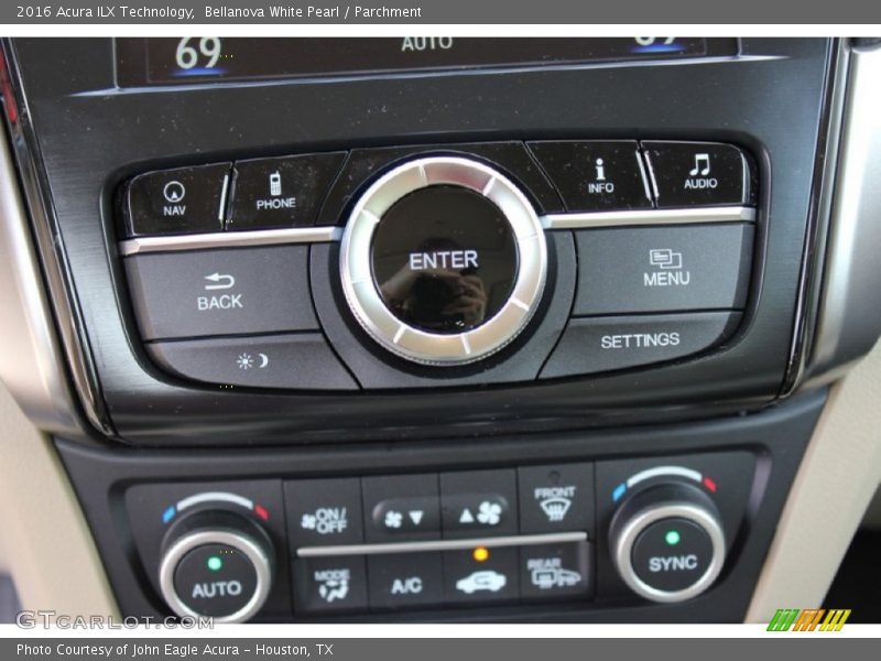 Bellanova White Pearl / Parchment 2016 Acura ILX Technology
