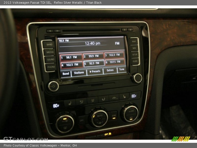 Reflex Silver Metallic / Titan Black 2013 Volkswagen Passat TDI SEL