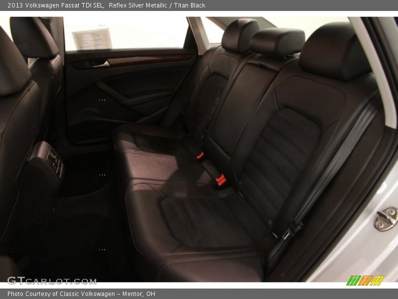 Reflex Silver Metallic / Titan Black 2013 Volkswagen Passat TDI SEL
