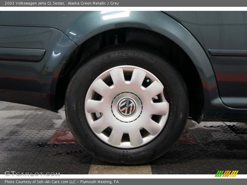 Alaska Green Metallic / Grey 2003 Volkswagen Jetta GL Sedan