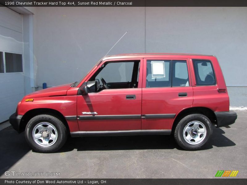 Sunset Red Metallic / Charcoal 1998 Chevrolet Tracker Hard Top 4x4