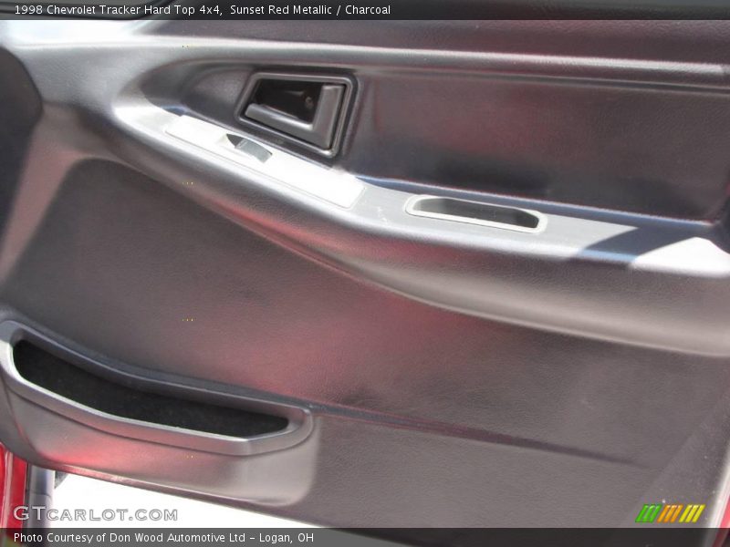 Sunset Red Metallic / Charcoal 1998 Chevrolet Tracker Hard Top 4x4