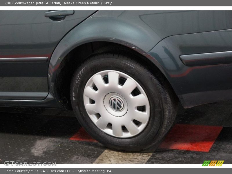 Alaska Green Metallic / Grey 2003 Volkswagen Jetta GL Sedan
