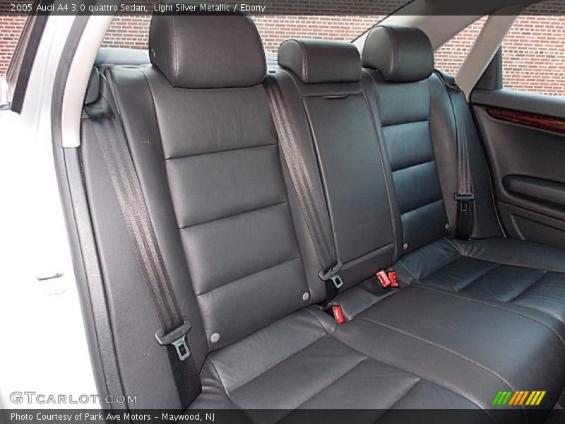 Light Silver Metallic / Ebony 2005 Audi A4 3.0 quattro Sedan