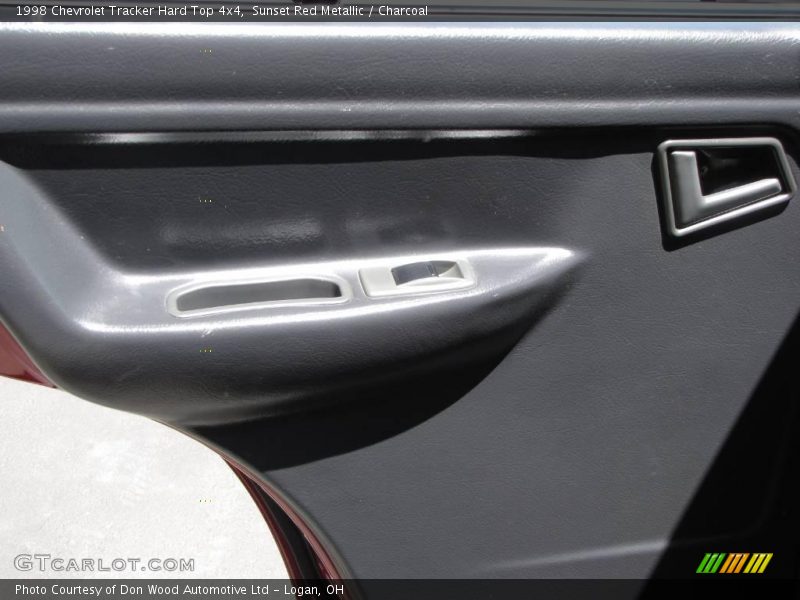 Sunset Red Metallic / Charcoal 1998 Chevrolet Tracker Hard Top 4x4