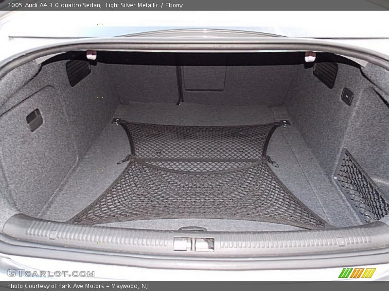 Light Silver Metallic / Ebony 2005 Audi A4 3.0 quattro Sedan