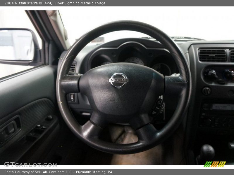 Silver Lightning Metallic / Sage 2004 Nissan Xterra XE 4x4
