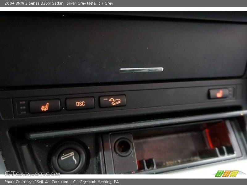 Silver Grey Metallic / Grey 2004 BMW 3 Series 325xi Sedan