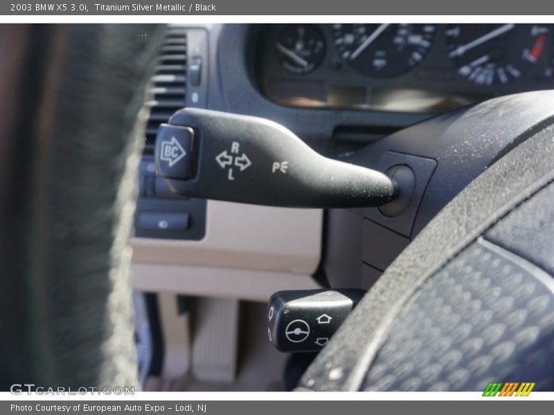 Titanium Silver Metallic / Black 2003 BMW X5 3.0i