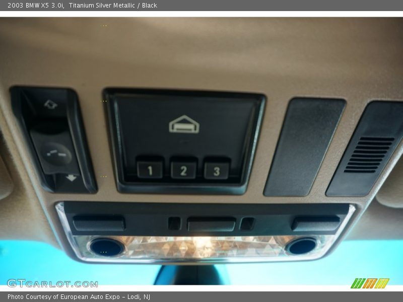 Titanium Silver Metallic / Black 2003 BMW X5 3.0i