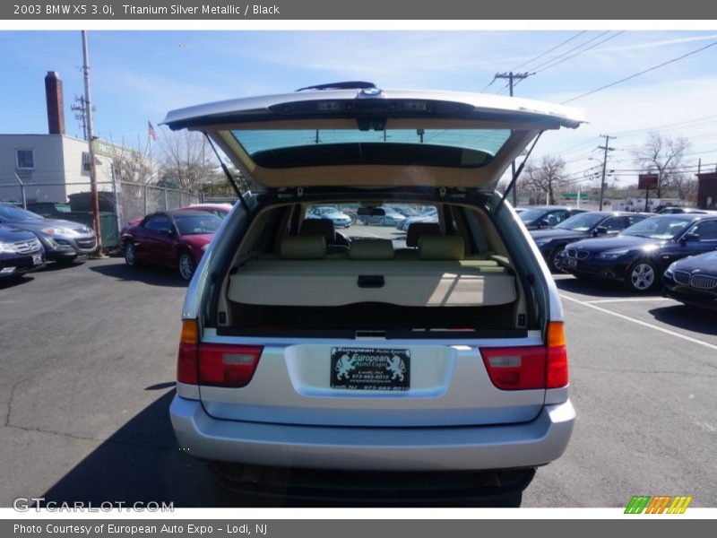 Titanium Silver Metallic / Black 2003 BMW X5 3.0i