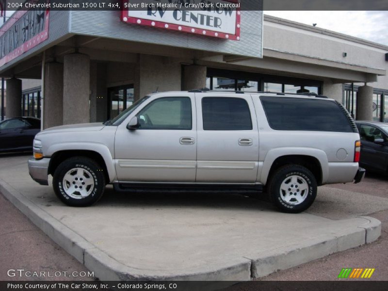 Silver Birch Metallic / Gray/Dark Charcoal 2004 Chevrolet Suburban 1500 LT 4x4