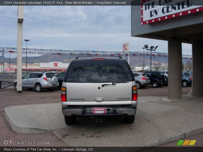 Silver Birch Metallic / Gray/Dark Charcoal 2004 Chevrolet Suburban 1500 LT 4x4