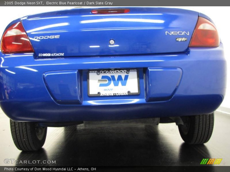 Electric Blue Pearlcoat / Dark Slate Gray 2005 Dodge Neon SXT
