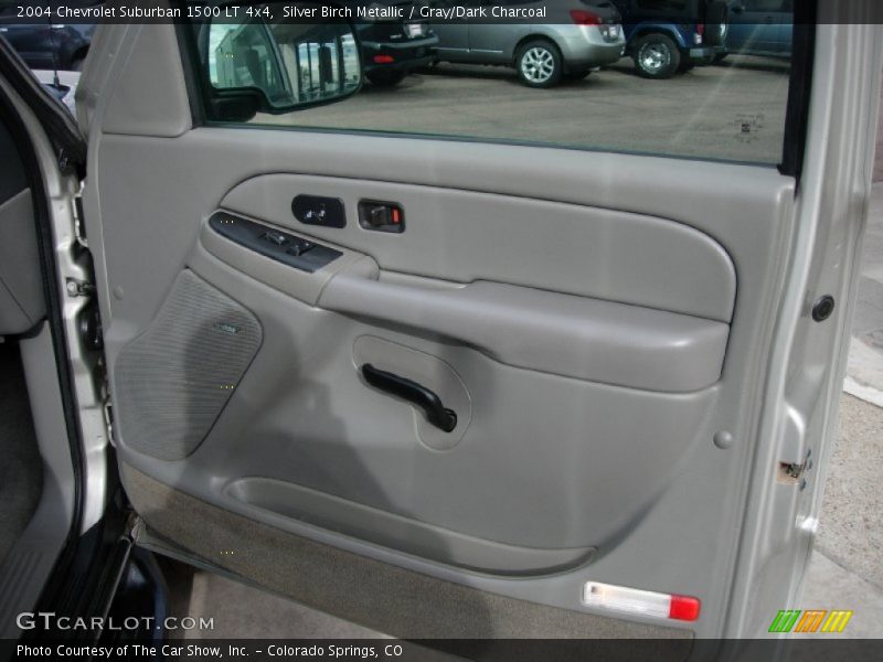 Silver Birch Metallic / Gray/Dark Charcoal 2004 Chevrolet Suburban 1500 LT 4x4