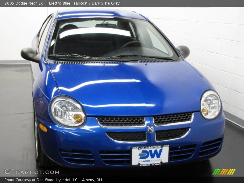 Electric Blue Pearlcoat / Dark Slate Gray 2005 Dodge Neon SXT