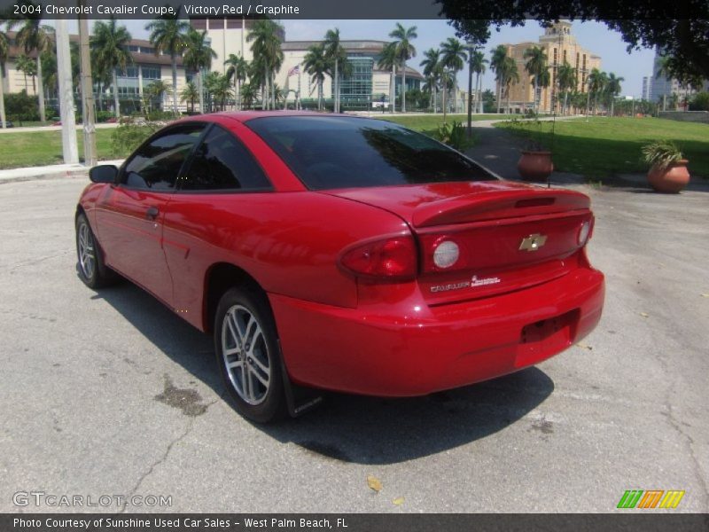 Victory Red / Graphite 2004 Chevrolet Cavalier Coupe