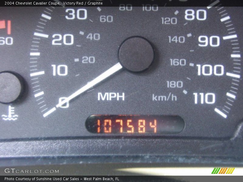 Victory Red / Graphite 2004 Chevrolet Cavalier Coupe