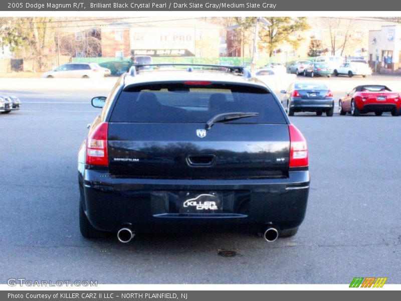 Brilliant Black Crystal Pearl / Dark Slate Gray/Medium Slate Gray 2005 Dodge Magnum R/T