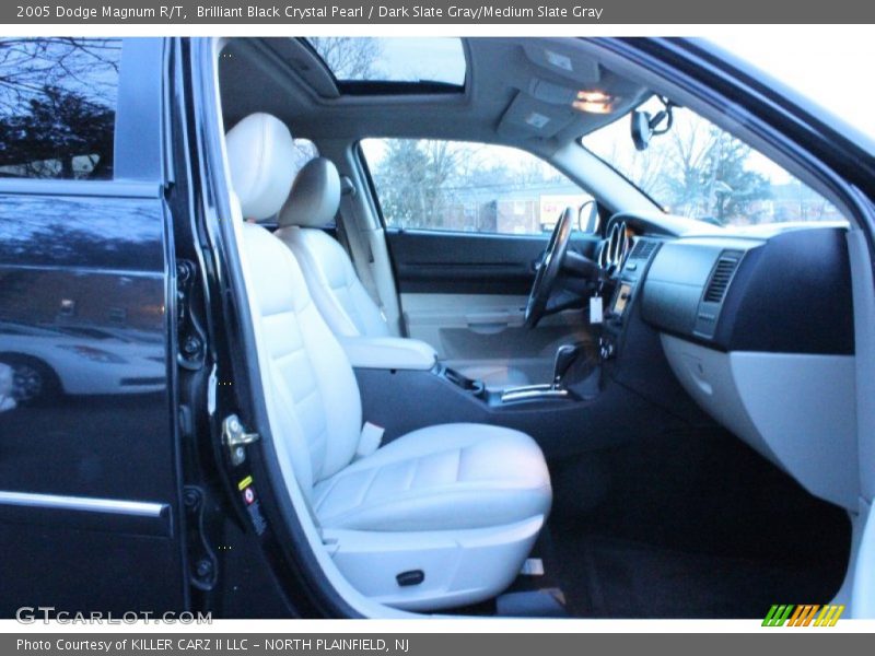 Brilliant Black Crystal Pearl / Dark Slate Gray/Medium Slate Gray 2005 Dodge Magnum R/T