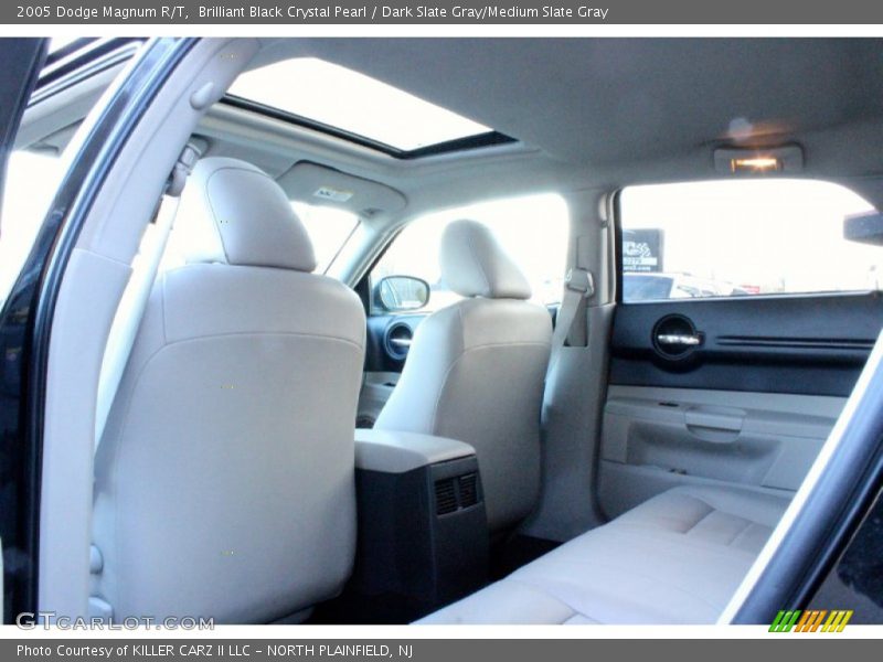 Brilliant Black Crystal Pearl / Dark Slate Gray/Medium Slate Gray 2005 Dodge Magnum R/T
