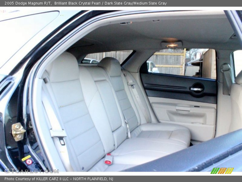 Brilliant Black Crystal Pearl / Dark Slate Gray/Medium Slate Gray 2005 Dodge Magnum R/T