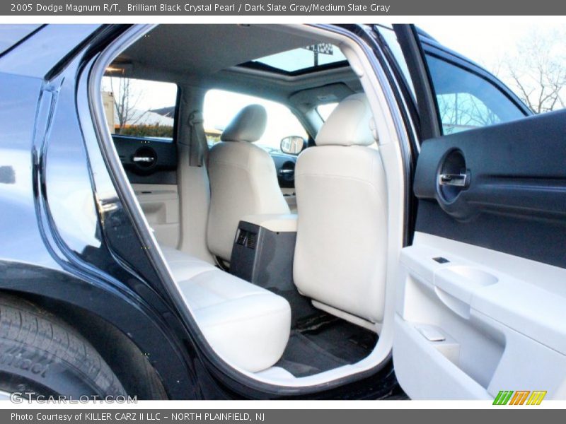 Brilliant Black Crystal Pearl / Dark Slate Gray/Medium Slate Gray 2005 Dodge Magnum R/T