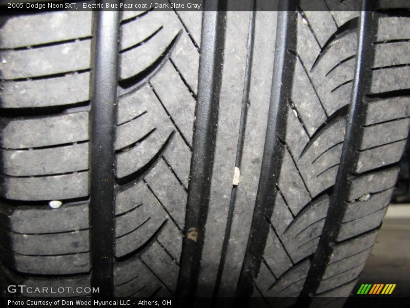 Electric Blue Pearlcoat / Dark Slate Gray 2005 Dodge Neon SXT