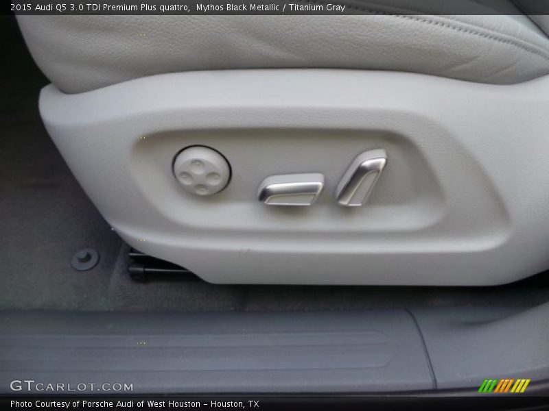 Mythos Black Metallic / Titanium Gray 2015 Audi Q5 3.0 TDI Premium Plus quattro