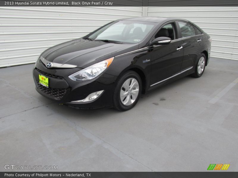 Black Onyx Pearl / Gray 2013 Hyundai Sonata Hybrid Limited