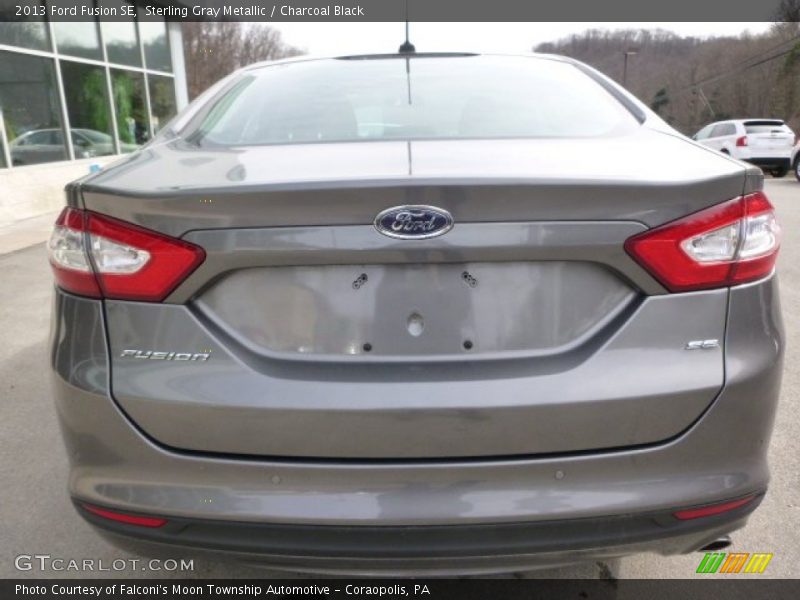 Sterling Gray Metallic / Charcoal Black 2013 Ford Fusion SE