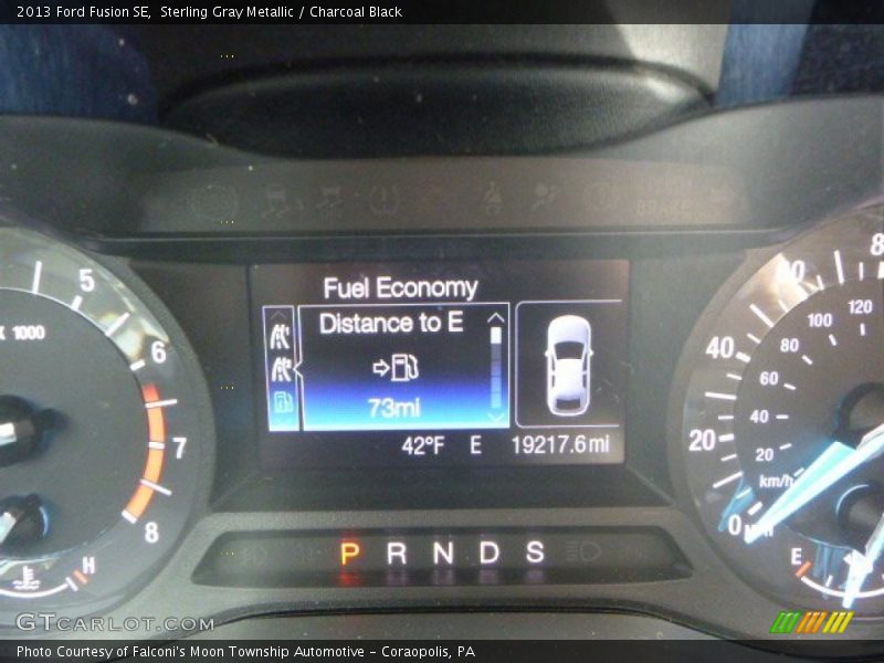 Sterling Gray Metallic / Charcoal Black 2013 Ford Fusion SE