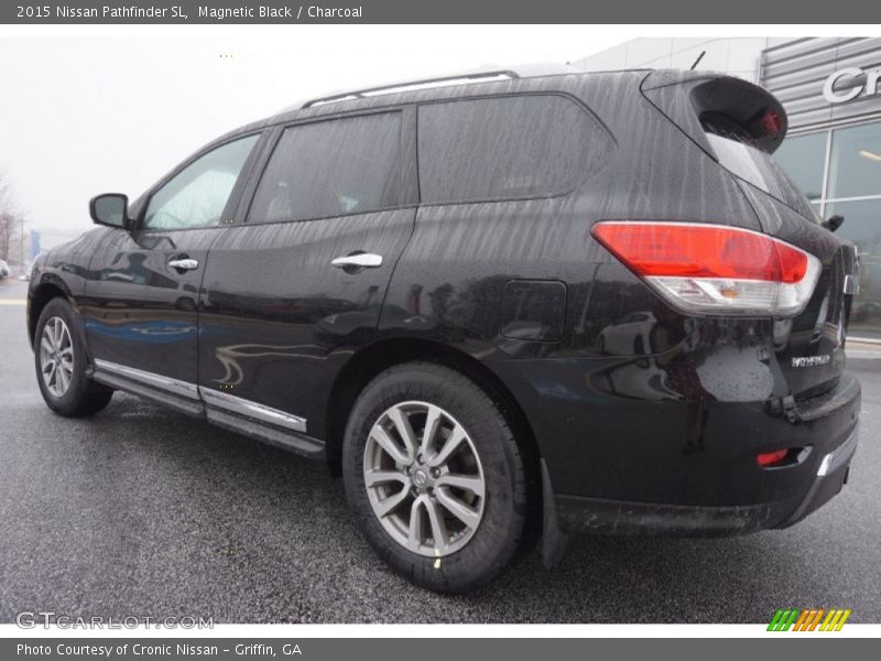 Magnetic Black / Charcoal 2015 Nissan Pathfinder SL