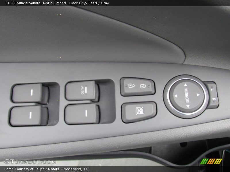 Black Onyx Pearl / Gray 2013 Hyundai Sonata Hybrid Limited